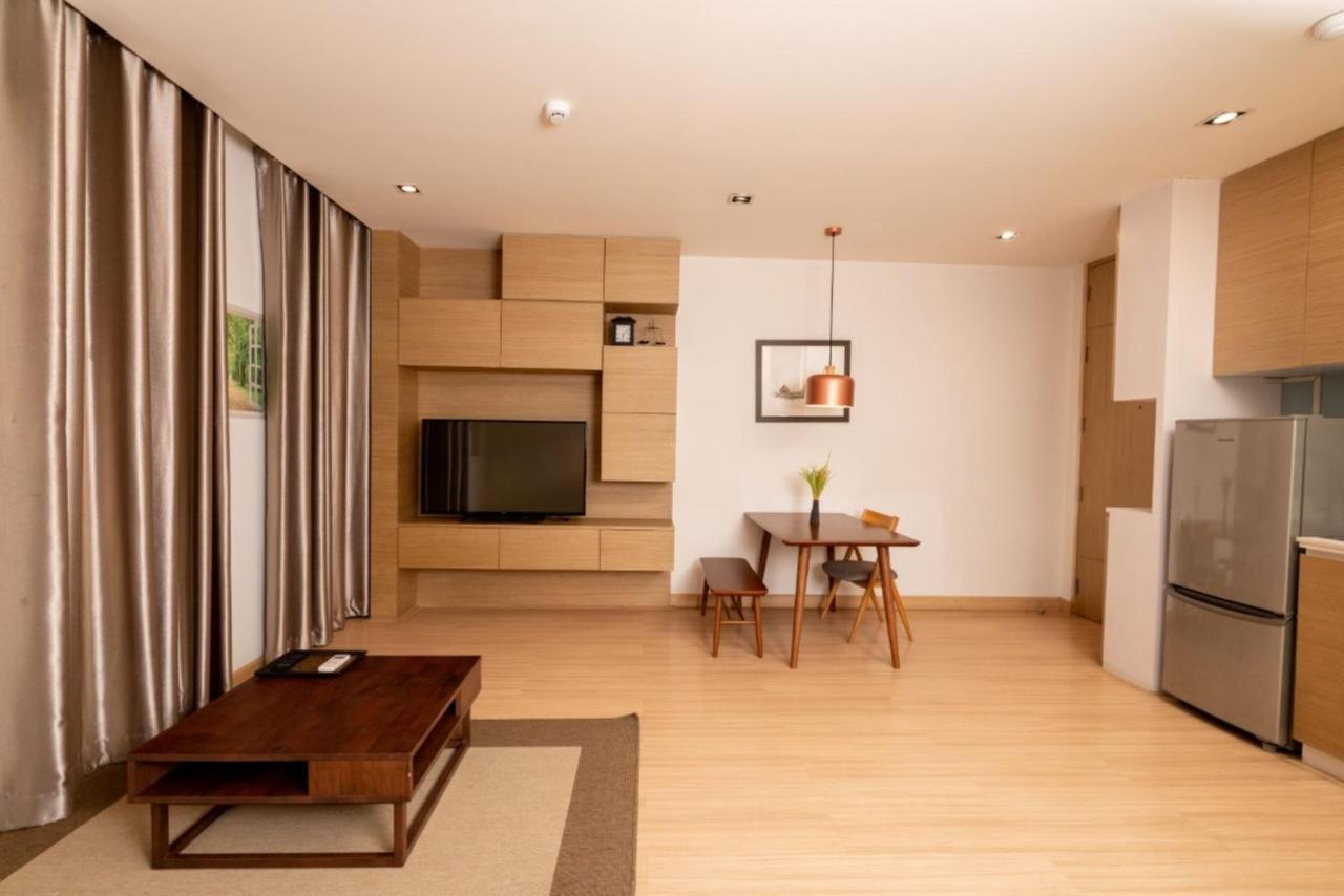 Junior Suite King bed ground floor no window & Balcony
