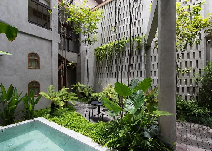 Hostel: Hidden Garden Hostel